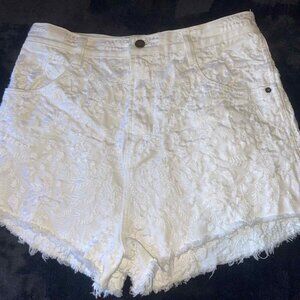 Women's Shorts W30